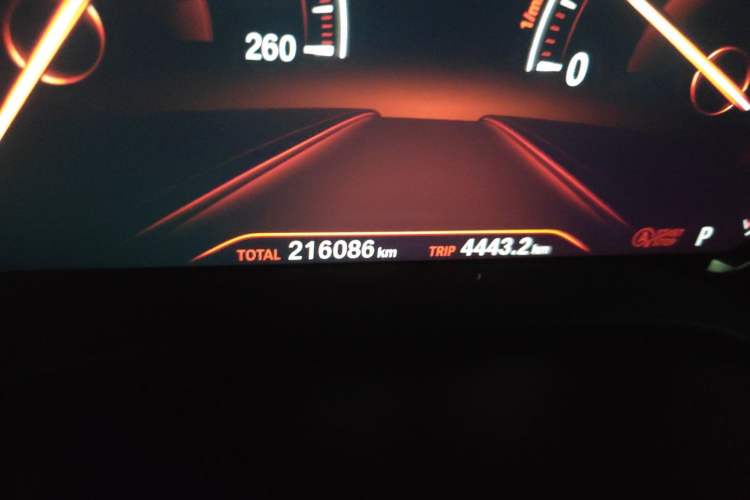 Used BMW 5 Series 2018 530Li Luxury Edition Premium Package
