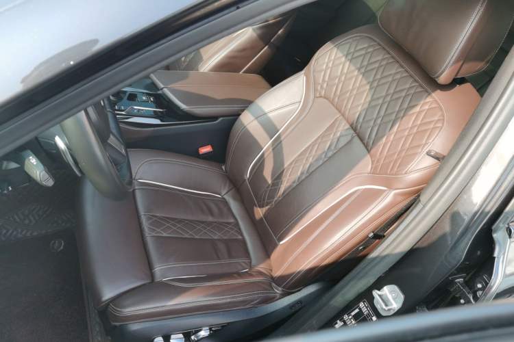 Used BMW 5 Series 2022 Restyled 540i Luxury Edition M Sport Package
