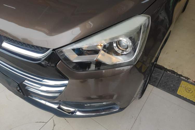 Used  Refine S2 2015 1.5L CVT Luxury Smart Version
