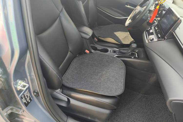 Used Toyota Corolla 2021 Dual-Motor 1.8L E-CVT Elite Edition
