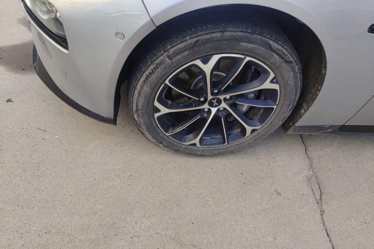 Used XPeng P7 2022 480 Standard Range Smart Drive Edition
