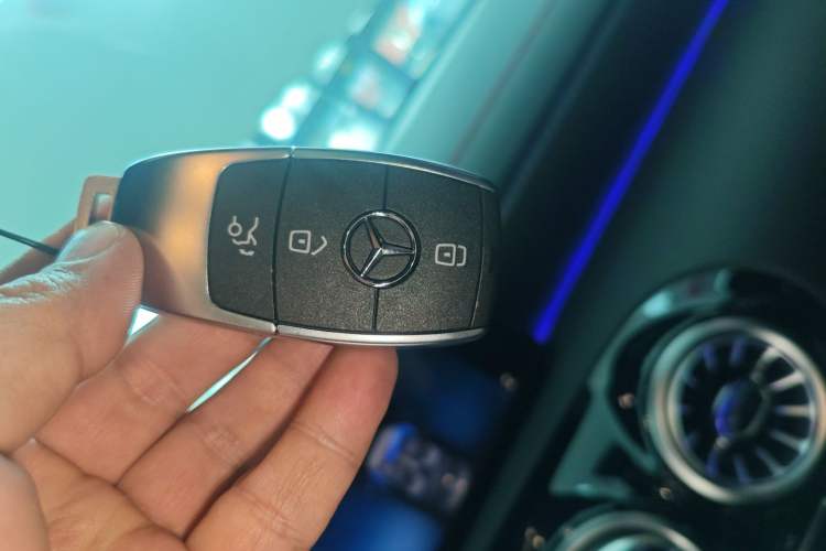 Used Mercedes-Benz A-Class 2025 A 200 L Fashion Model
