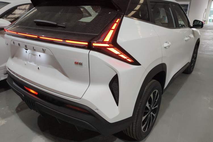 Used Geely Auto Emgrand X7 Sport 2026 Model 1.5TD Aspirational