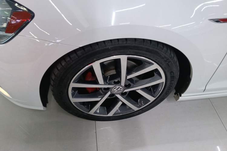 Used Volkswagen Golf 2020 280TSI DSG Comfort Version
