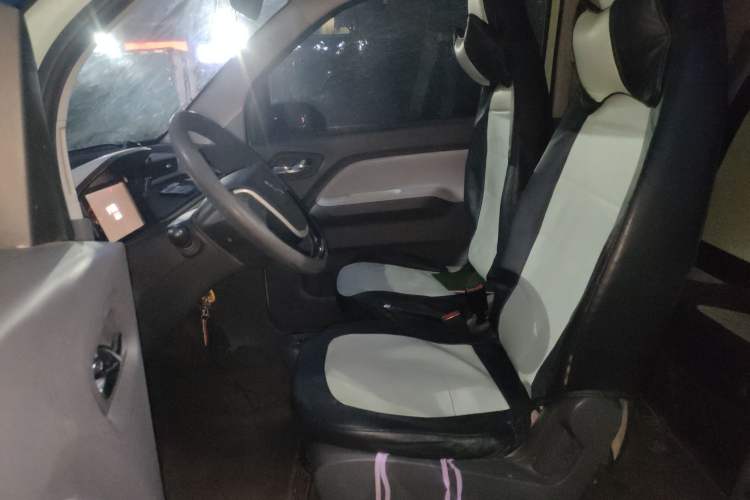 Used Wuling Hongguang MINIEV 2021 Macaron Fashion Edition Lithium-Ion Battery
