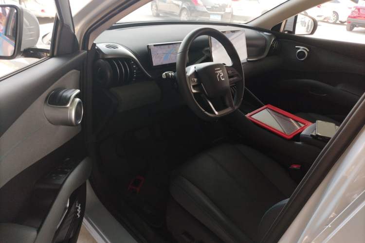 Used BYD Yuan PLUS 2025 Intelligent Driving Version 510 KM Beyond-Grade Edition
