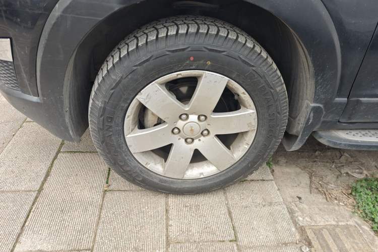 Used Chevrolet Captiva 2014 2.4L Two-Wheel Drive Urban Version 7 Seats
