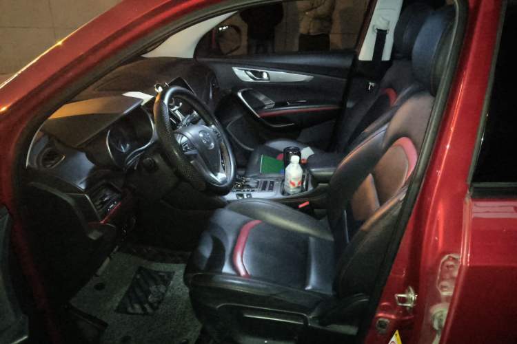 Used Changan CS55 2018 1.5T Automatic Colorful Edition China V Standard
