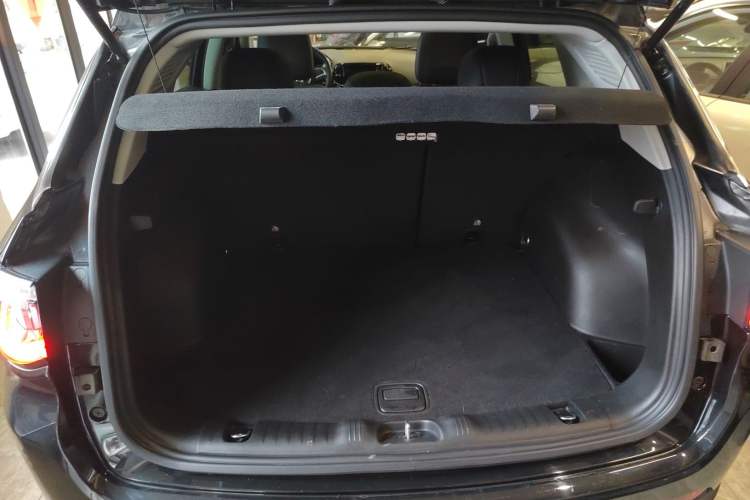 Used Jeep Compass 2019 220T Automatic Family Enjoyment Four-Wheel Drive Edition