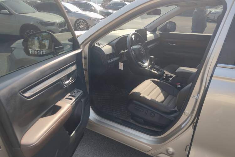 Used Honda CR-V 2023 240TURBO Two-Wheel Drive Smart Edition 5 Seats
