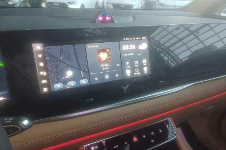 Used VOYAH Dream 2024 PHEV Extended-Range Premium Edition
