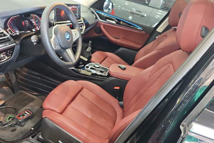 Used BMW iX3 2024 Leading Model