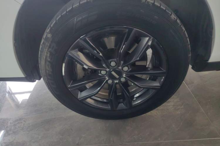 Used Wey VV5 2021 1.5T Two-Wheel Drive Smart Pioneer
