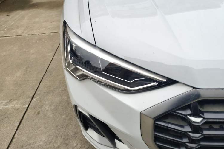 Used Audi Q3 2019 35 TFSI Advanced Dynamic Edition