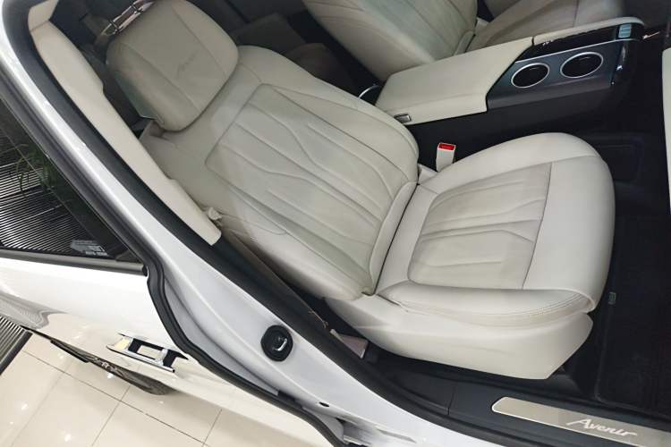 Used Buick GL8 New Energy 2024 Lu Zun Deluxe Edition 7-Seater