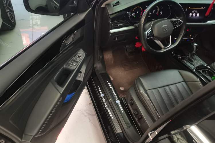 Used Volkswagen Passat 2023 330TSI Starry Elite Edition
