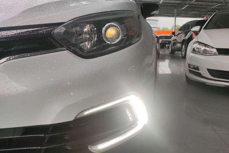 Used Renault Captur 2018 TCe190 Urban Style Edition
