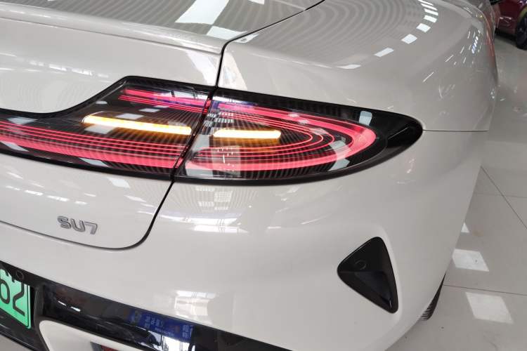 Used  SU7 2024 Rear-Drive Long-Range Intelligent Driving Version
