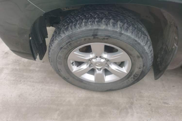 Used Toyota Prado 2016 2.7L Automatic Standard Edition