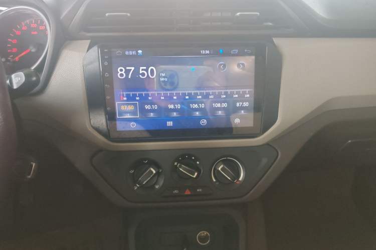 Used Wuling Hongguang 2019 1.5L S Standard Version China VI LAR
