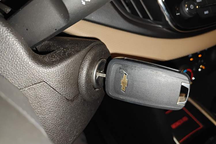 Used Chevrolet Monza 2022 320 Automatic Enjoyment Sunroof Version
