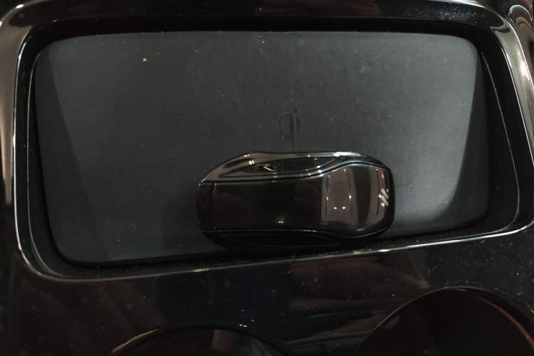 Used  L7 2022 Pro Model