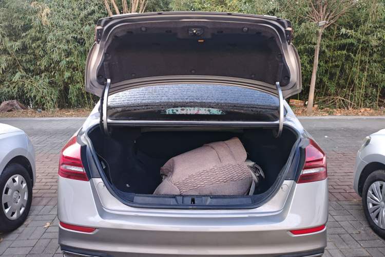 Used Geely Auto Emgrand 2021 UP 1.5L Manual Comfort Model
