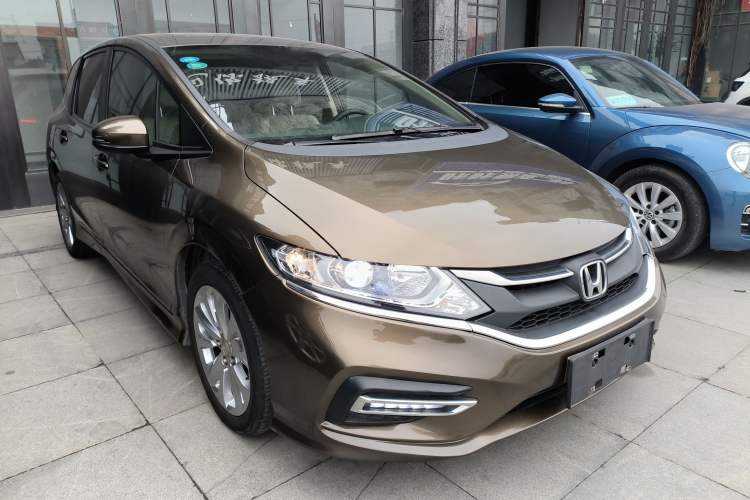 Used Honda Jade 2017 1.8L automatic Comfort version 5 seats
