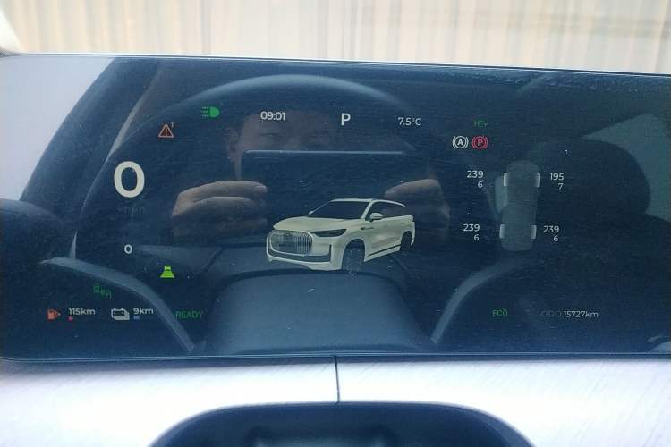 Used Chery Tiggo 9 C-DM 2025 1.5T 106KM Ultra-Comfort Edition 5 Seats Lithium-NMC
