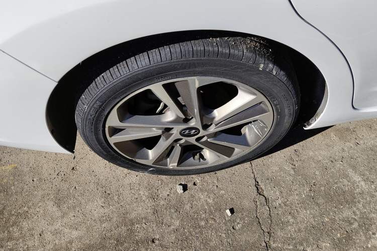 Used Hyundai Elantra 2018 1.6L Automatic 15th Anniversary Special Edition
