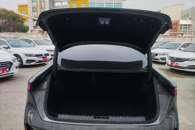 Used Lynk & Co 07 2024 EM-P 126 Long-Range Ultra
