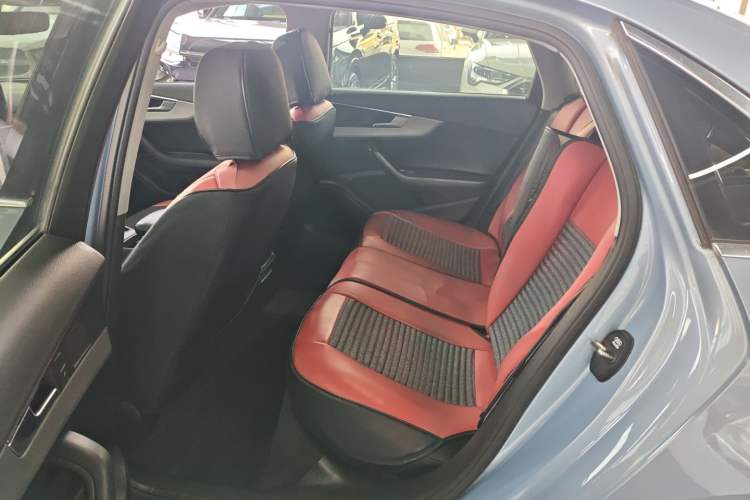 Used Audi A4L 2018 30th Anniversary Edition 40 TFSI Trendy Model