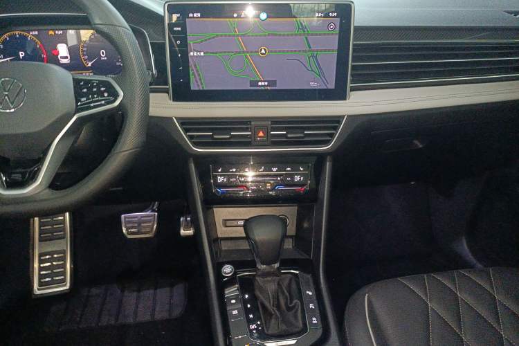 TDK.VehicleDetails.img