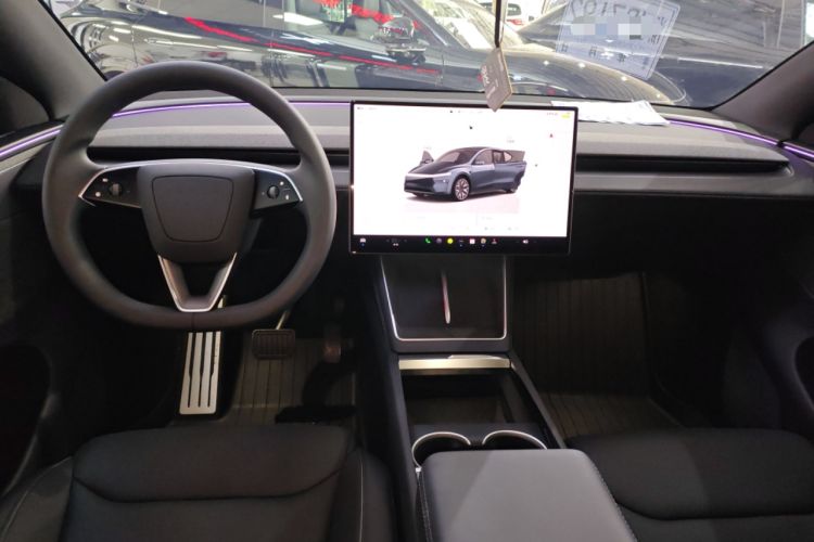 Used Tesla Model Y L 2025 Model Long-Range All-Wheel-Drive Version