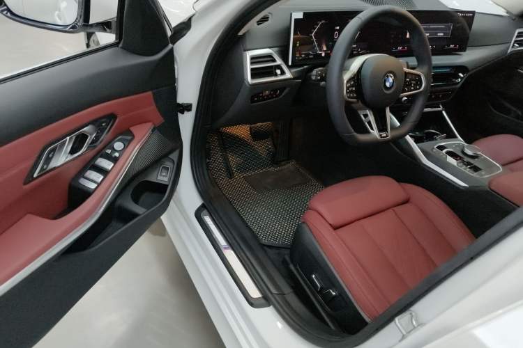 Used BMW 3 Series 2025 325Li M Sport Package
