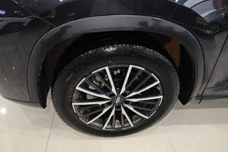 Used Chery Tiggo 8 2025 Excellence Edition 230 TCI Automatic Luxury Version 5 Seats
