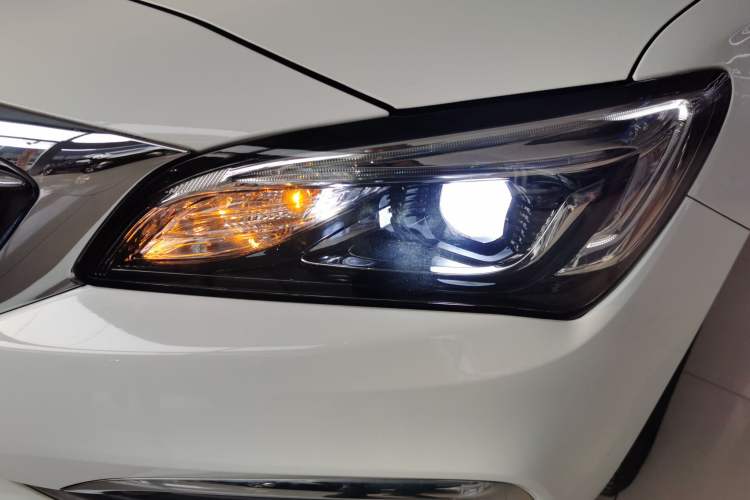 Used Buick Verano 2019 Sedan 15S Automatic Leading Model
