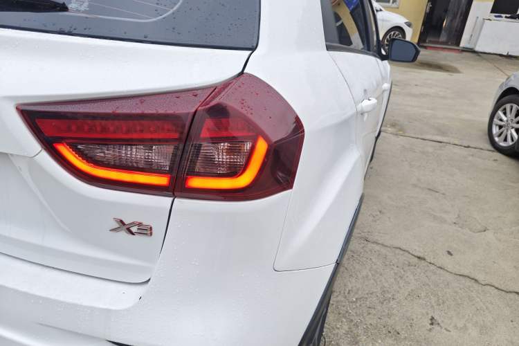 Used Geely Auto Vision X3 2020 1.5L CVT Elite Edition
