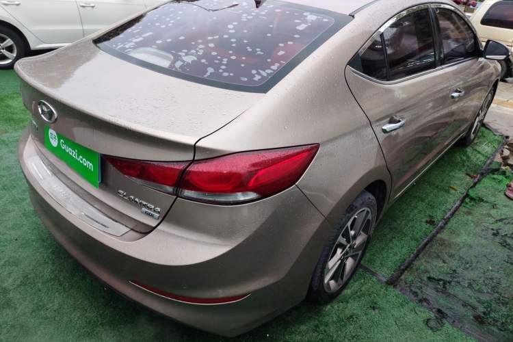 Used Hyundai Elantra 2016 1.6L Automatic ZhiXuan – Elite Version