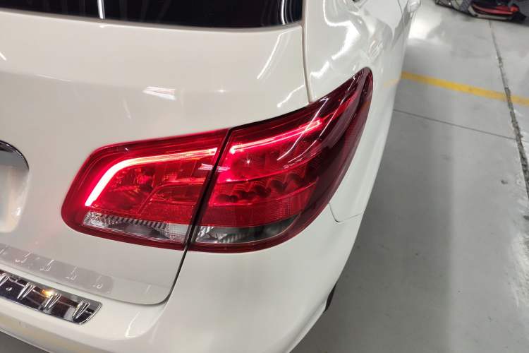 Used Mercedes-Benz B-Class 2015 B 200 Sport Edition
