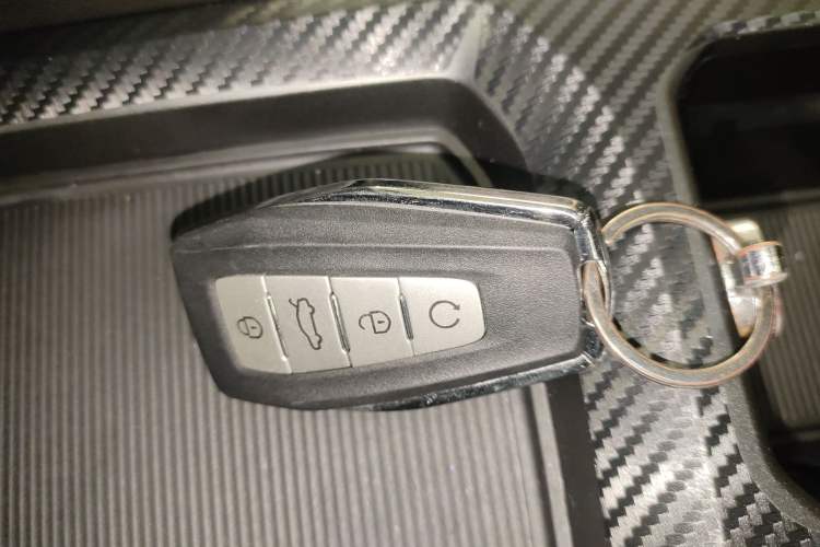 Used Geely Auto Haoyue L 2023 2.0T DCT Prestige Edition
