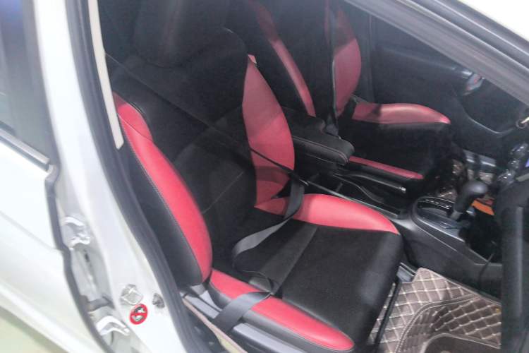 Used Honda Fit 2018 1.5L CVT Comfort Sunroof Version
