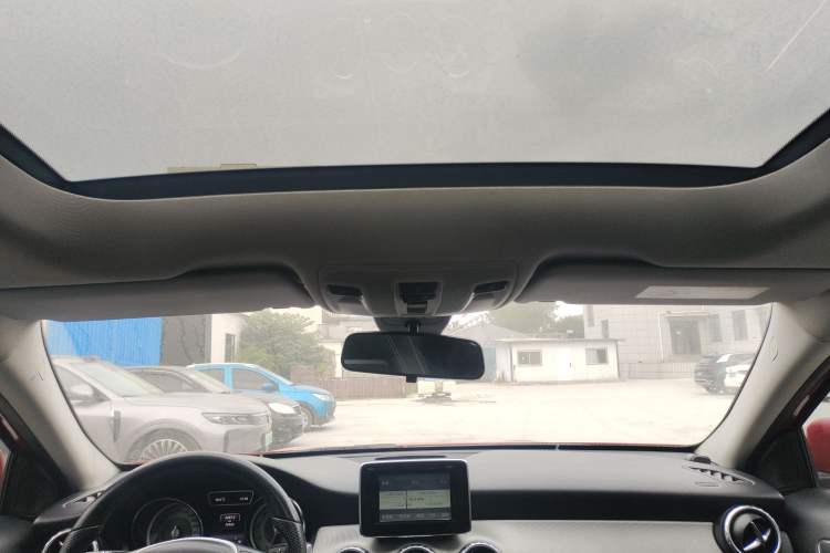 Used Mercedes-Benz GLA 2015 GLA 200
