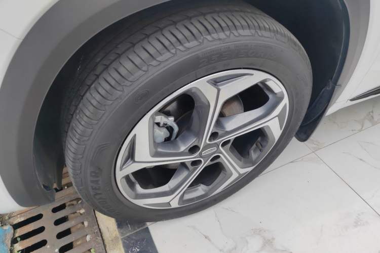 Used Geely Auto Monjaro L 2024 2.0TD High-Power Automatic Two-Wheel Drive Yunqi Version