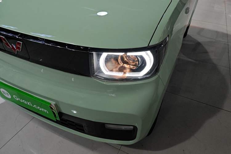 Used Wuling Hongguang MINIEV 2021 Macaron Fashion Model Lithium Iron Phosphate