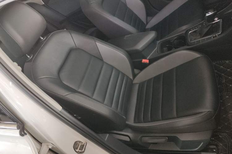 Used Volkswagen Sagitar 2020 280TSI DSG Comfort Version China VI Standard
