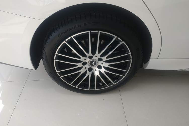 Used Mercedes-Benz C-Class 2023 Restyled C 260 L Sport Edition