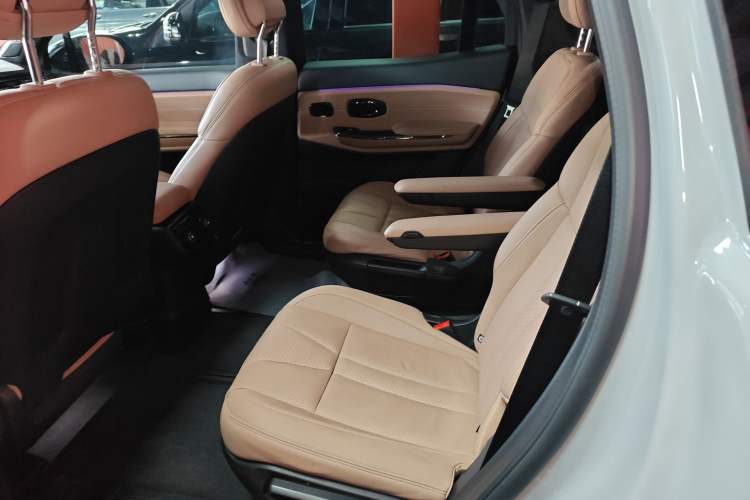 Used Nio ES8 2020 415 km Signature Edition 6-Seater Version
