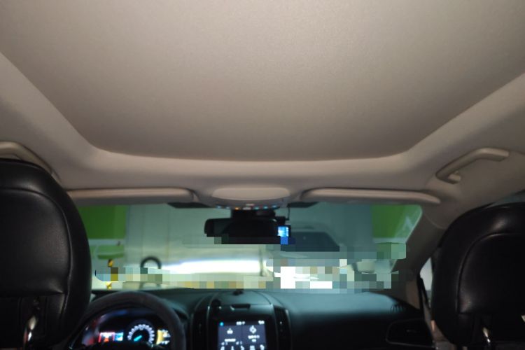 Used Ford Edge 2016 EcoBoost 245 Two-Wheel-Drive Titanium 7-Seater
