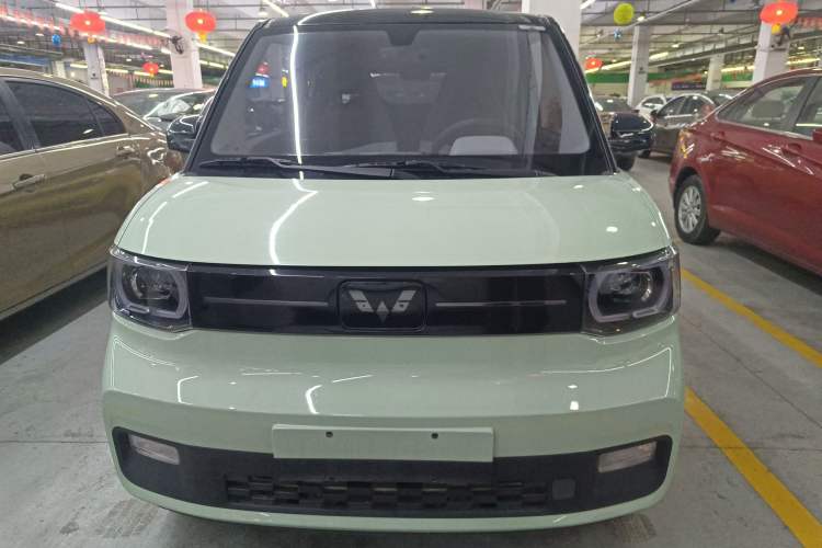 Used Wuling Hongguang MINIEV 2022 Macaron Premium Model – Lithium Ternary Battery
